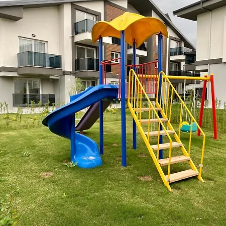 Апартаменты With Large Pool In