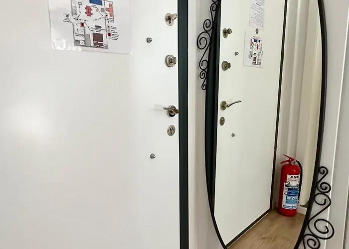 Apartmán With Large Pool In *