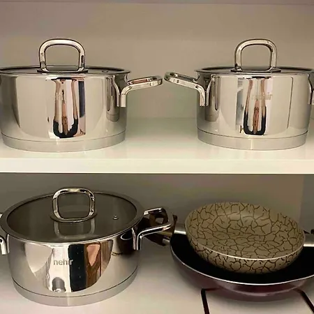 Διαμέρισμα With Large Pool In *