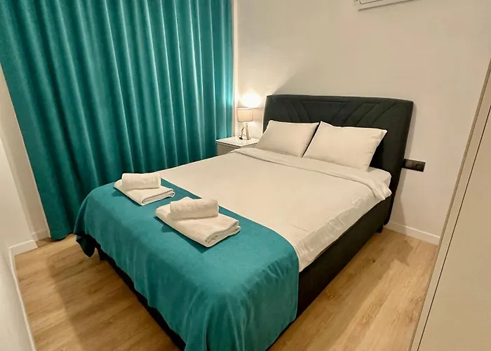 Apartmán With Large Pool In